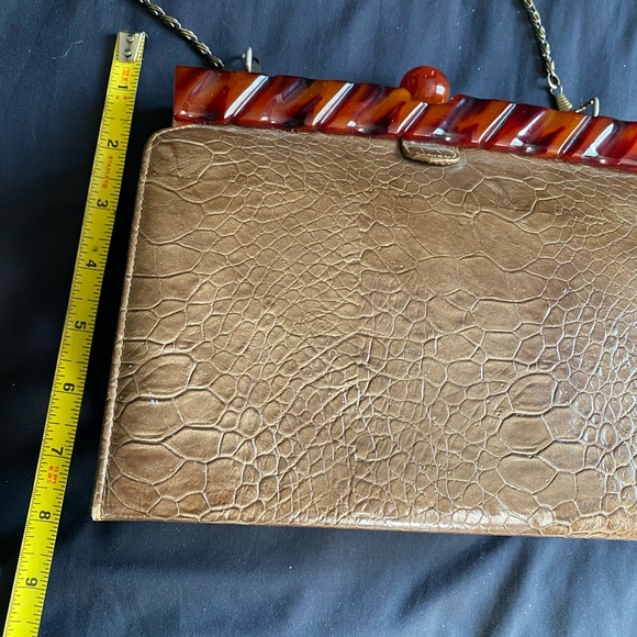 Vintage 40-50s crocodile or alligator with Bakelite closer on top - Picture 7 of 8